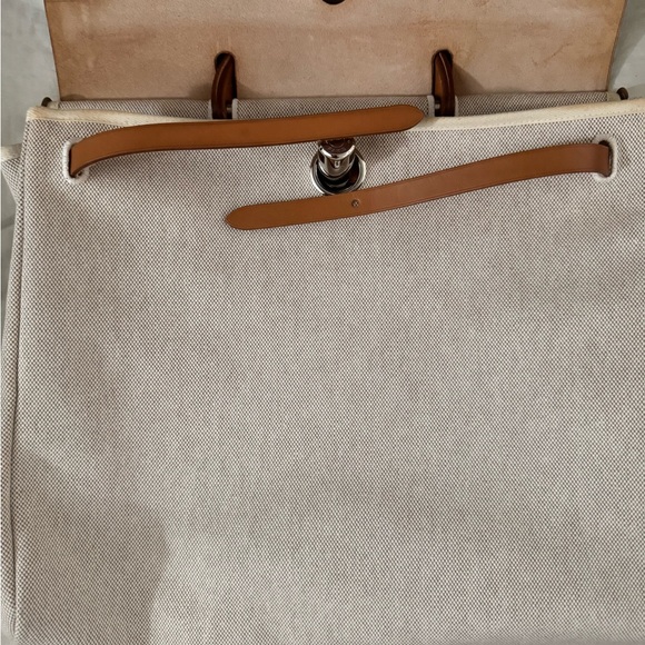 Hermes Herbag 39 Tan and Cream Canvas Bag - Picture 11 of 16